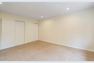 90 Foxwood Drive, Jericho, NY 11753 - Photo 22