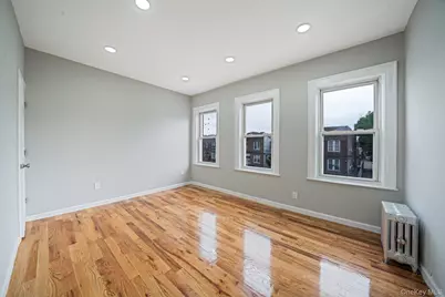 12701 89th Avenue, Richmond Hill, NY 11418 - Photo 12