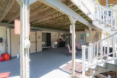 188 Geneva Street, Bay Shore, NY 11706 - Photo 40