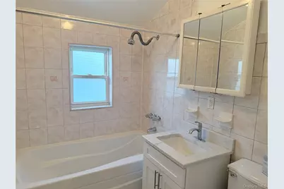 14717 249th Street #2, Rosedale, NY 11422 - Photo 4