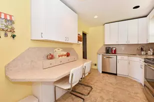 118 Park Ln, Massapequa, NY 11758 - Photo 14