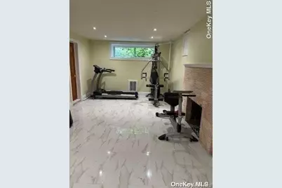 59 Radnor Road, Great Neck, NY 11023 - Photo 12
