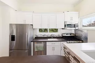 818 Dune Rd, Westhampton Beach, NY 11978 - Photo 8