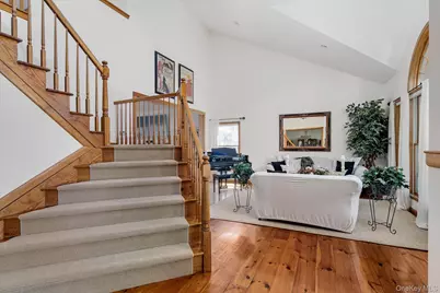 1 Fox Hollow Court, Dix Hills, NY 11746 - Photo 4