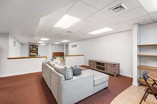 1 Fox Holw Ct, Dix Hills, NY 11746 - Photo 34