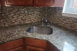65-08 77th St, Middle Village, NY 11379 - Photo 2