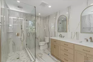 833 Cleveland St, West Hempstead, NY 11552 - Photo 24