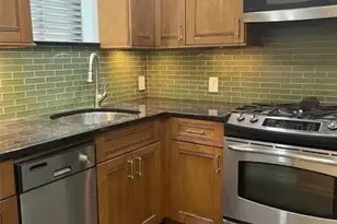 53-14 194th St, Fresh Meadows, NY 11365 - Photo 6