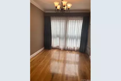 5314 194th Street, Fresh Meadows, NY 11365 - Photo 4