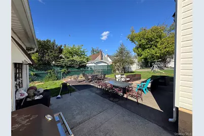 31 Gregory Street, Valley Stream, NY 11580 - Photo 26