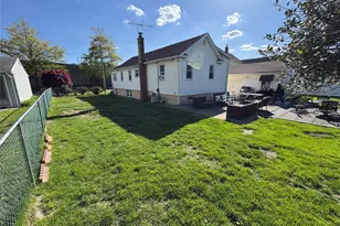 31 Gregory St, Valley Stream, NY 11580 - Photo 30
