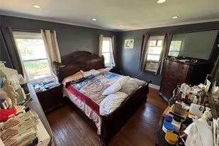 31 Gregory St, Valley Stream, NY 11580 - Photo 8