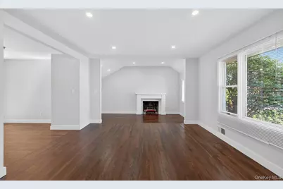 436 15th Street, West Babylon, NY 11704 - Photo 6