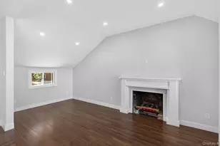 436 15th St, West Babylon, NY 11704 - Photo 8