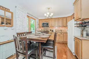 109 Adams Ave, New York, NY 10306 - Photo 8