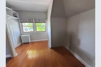 109 Adams Avenue, New York, NY 10306 - Photo 18