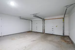 35 Spencer Ln, Stony Brook, NY 11790 - Photo 26