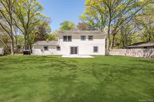 35 Spencer Ln, Stony Brook, NY 11790 - Photo 30