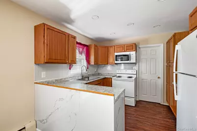 35 Spencer Lane, Stony Brook, NY 11790 - Photo 14
