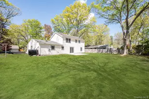 35 Spencer Ln, Stony Brook, NY 11790 - Photo 32