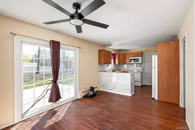 35 Spencer Lane, Stony Brook, NY 11790 - Photo 12