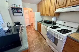 151-35 84th St, Howard Beach, NY 11414 - Photo 10