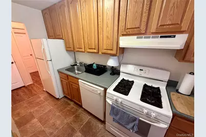 151-35 84th Street #2J, Howard Beach, NY 11414 - Photo 12