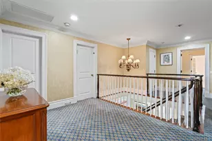 25 Montrose Ct, Roslyn, NY 11576 - Photo 16