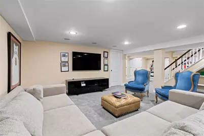 25 Montrose Court, Roslyn, NY 11576 - Photo 24