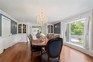 25 Montrose Ct, Roslyn, NY 11576 - Photo 16