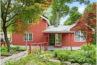 37 Hollowbrook Lane, Cortlandt Manor, NY 10567 - Photo 4