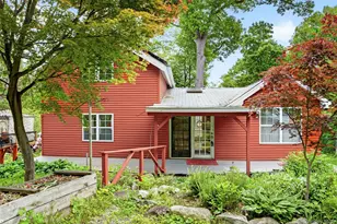 37 Hollowbrook Ln, Cortlandt Manor, NY 10567 - Photo 4