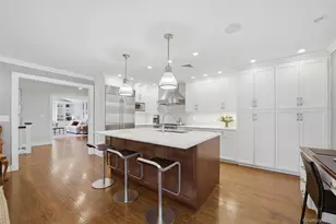 11 White Plains Rd, Bronxville, NY 10708 - Photo 4