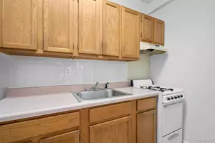 101 Old Mamaroneck Rd, White Plains, NY 10605 - Photo 8