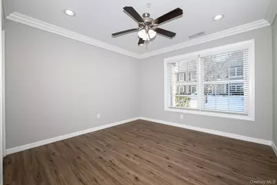 2200 Dolphin Lane #609, Holbrook, NY 11741 - Photo 16