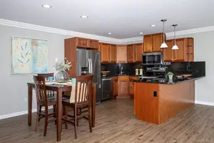 2200 Dolphin Ln, Holbrook, NY 11741 - Photo 6