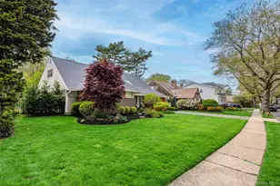 10 Oak Brook Ln, Merrick, NY 11566 - Photo 46