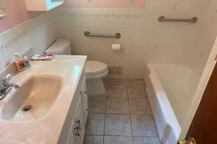 18 Greene Rd, Spring Valley, NY 10977 - Photo 12