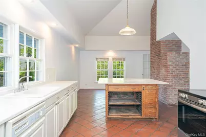 105 Douglas Road, Chappaqua, NY 10514 - Photo 8