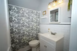 10 Aberdeen St, Malverne, NY 11565 - Photo 14