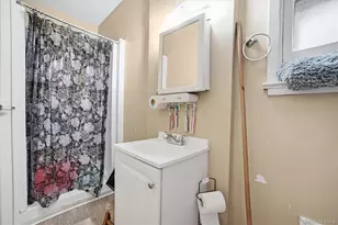 17 Lockwood Ave, Yonkers, NY 10701 - Photo 20