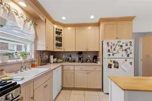 151-63 19th Ave, Whitestone, NY 11357 - Photo 4