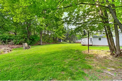 17 Holt Road, Hyde Park, NY 12538 - Photo 38