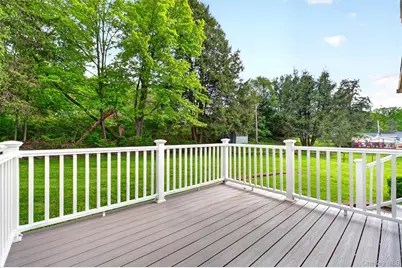 17 Holt Road, Hyde Park, NY 12538 - Photo 32