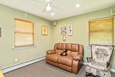 10 Black Pine Street, Center Moriches, NY 11934 - Photo 12