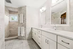 10 Nautilus Pl, New Rochelle, NY 10805 - Photo 10