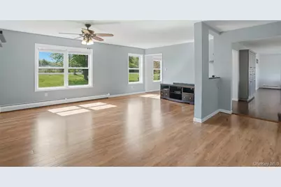 34 Rombout Road, Poughkeepsie, NY 12603 - Photo 8
