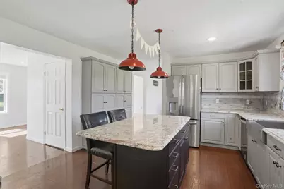 34 Rombout Road, Poughkeepsie, NY 12603 - Photo 12