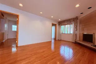 71-30 165th St, Fresh Meadows, NY 11365 - Photo 12
