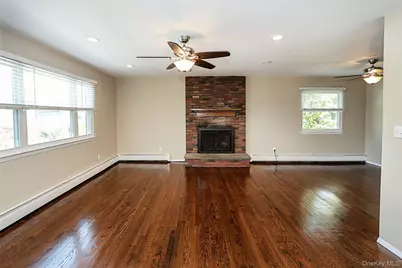 40 Edgewood Road, Port Washington, NY 11050 - Photo 22